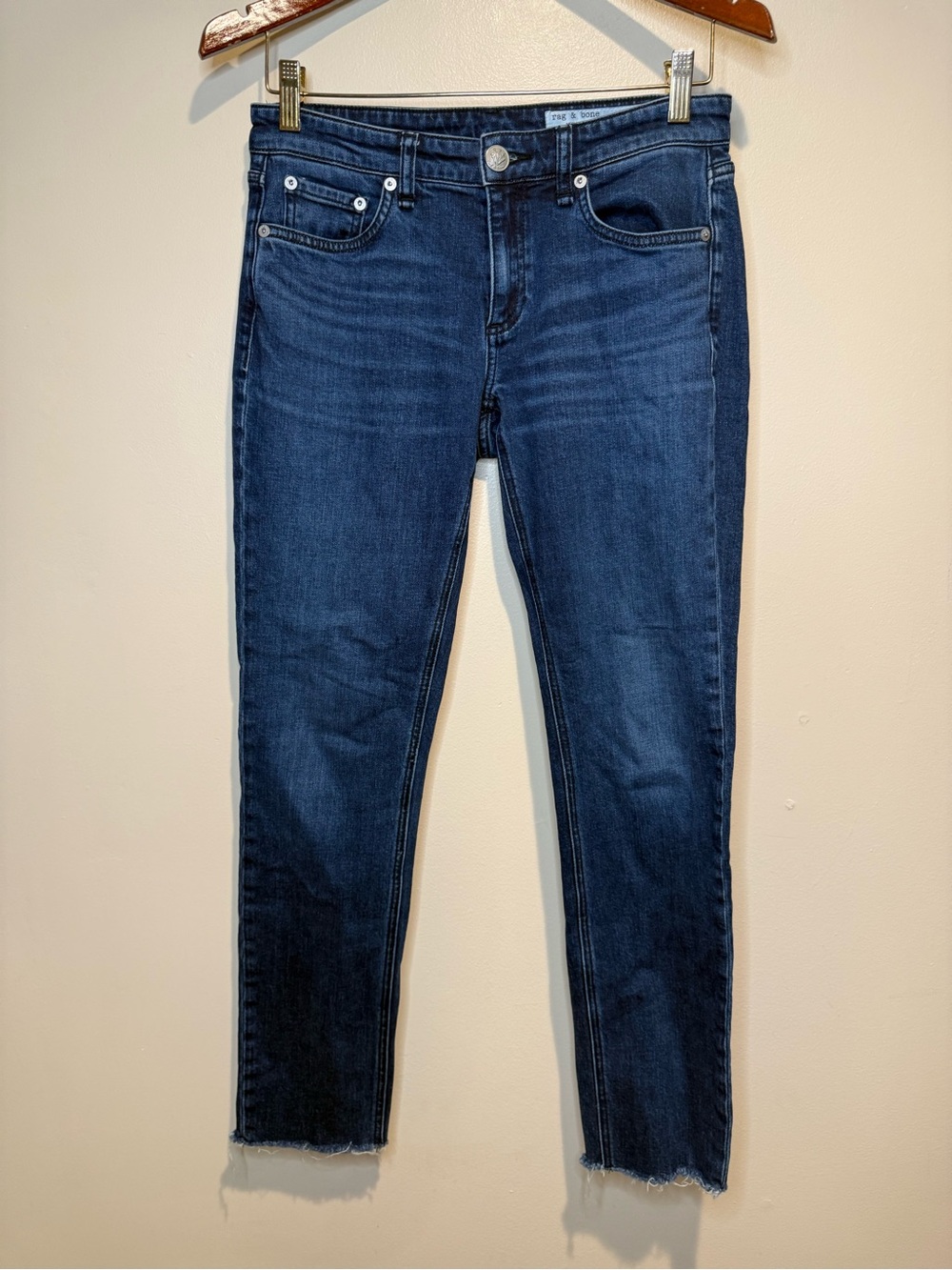 Rag & Bone Dre Low-Rise Slim Boyfriend Jeans Ella wash raw hem *runs big for 24*